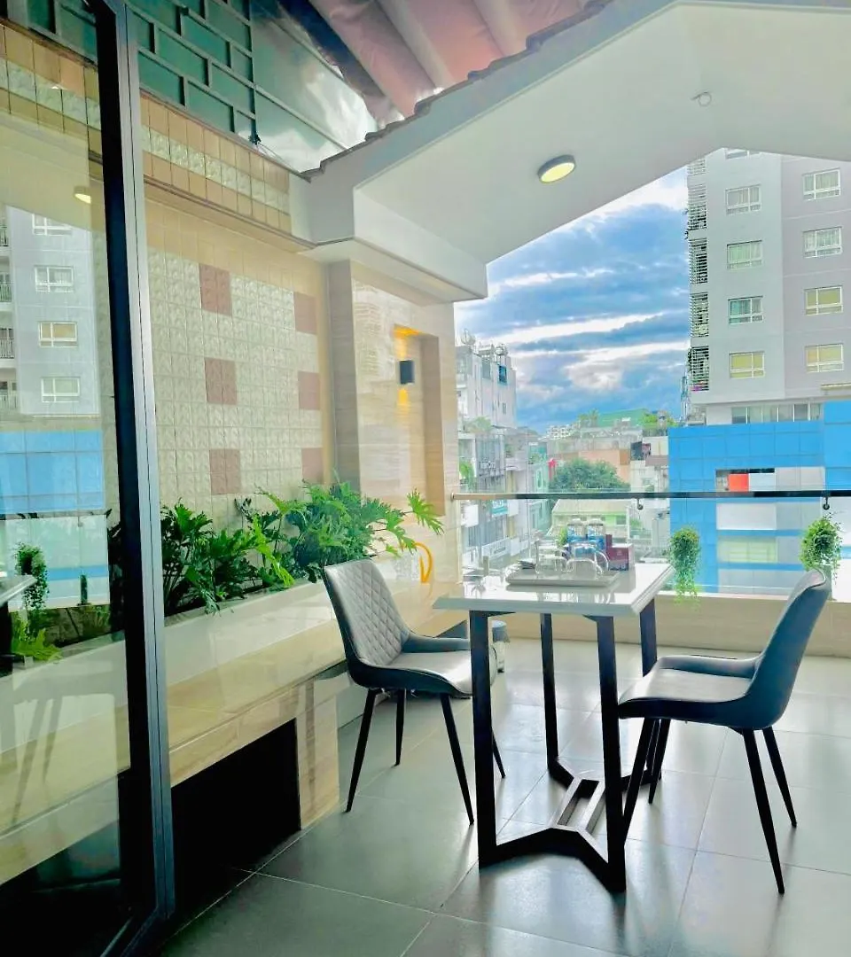 Cozy Room With Balcony Central 10Mins To Airport Maihouse Ho Chi Minh City 0*,